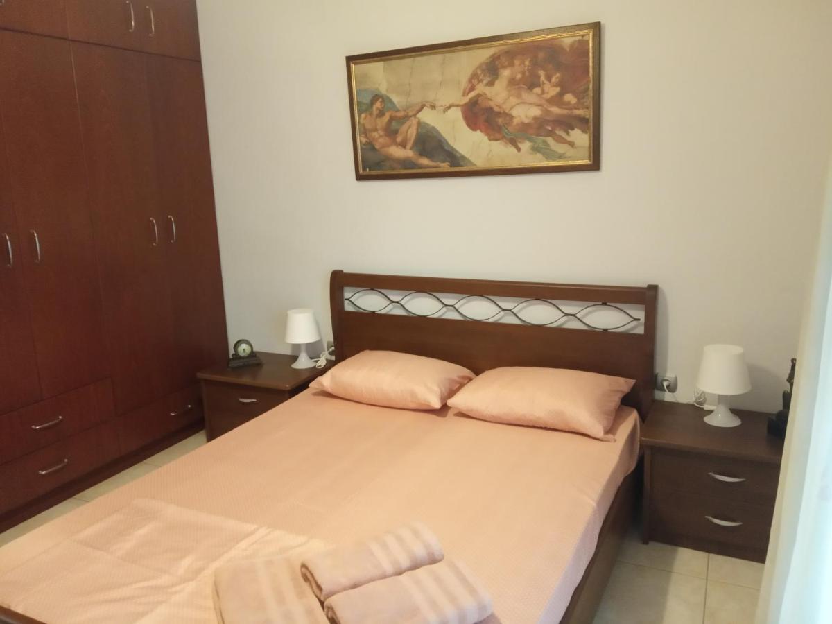 Isavrou apartment Komotiní Extérieur photo